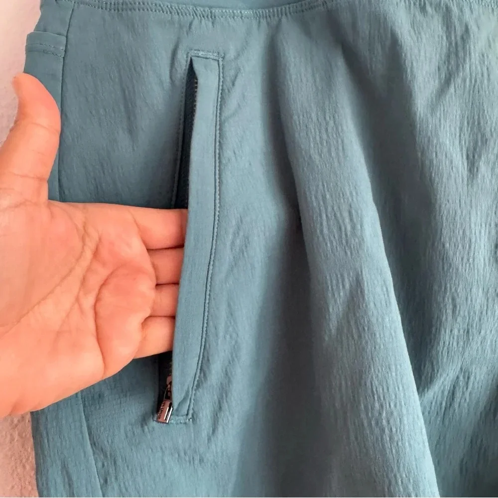 Athleta Teal Trekkie North Abrasion Resistant UPF 50+ Performance Shorts Size 18 - Picture 7 of 10